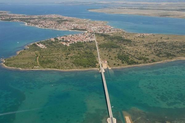 Apatmani Peternel Vir Exterior foto